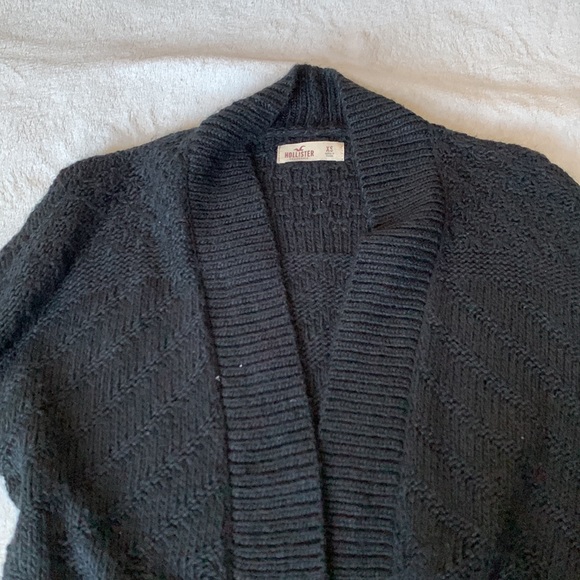 Hollister Knit Cardigan - Picture 2 of 5